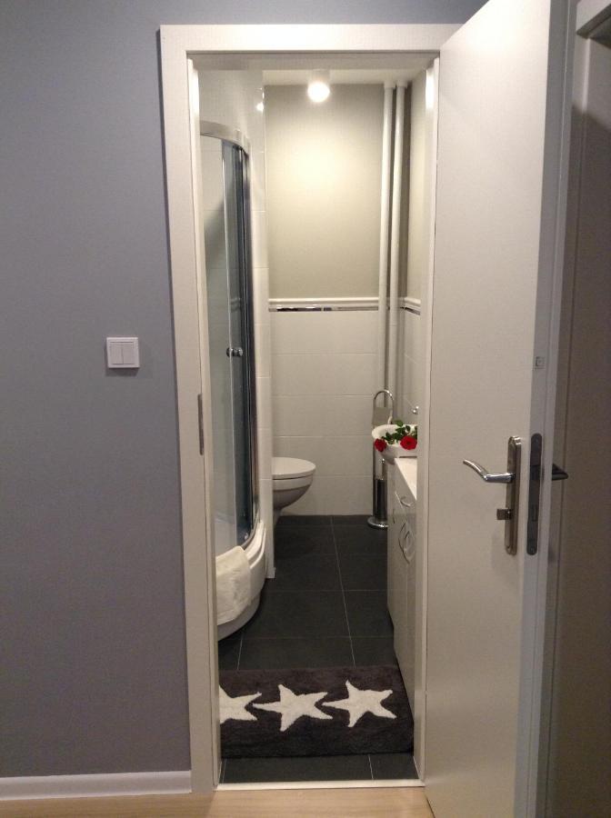 Apartament Kiza Келце Екстериор снимка